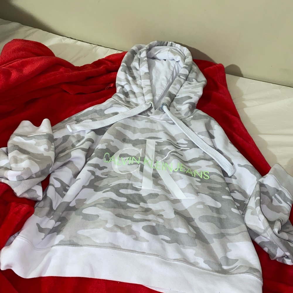 Calvin Klein camo sweatshirt